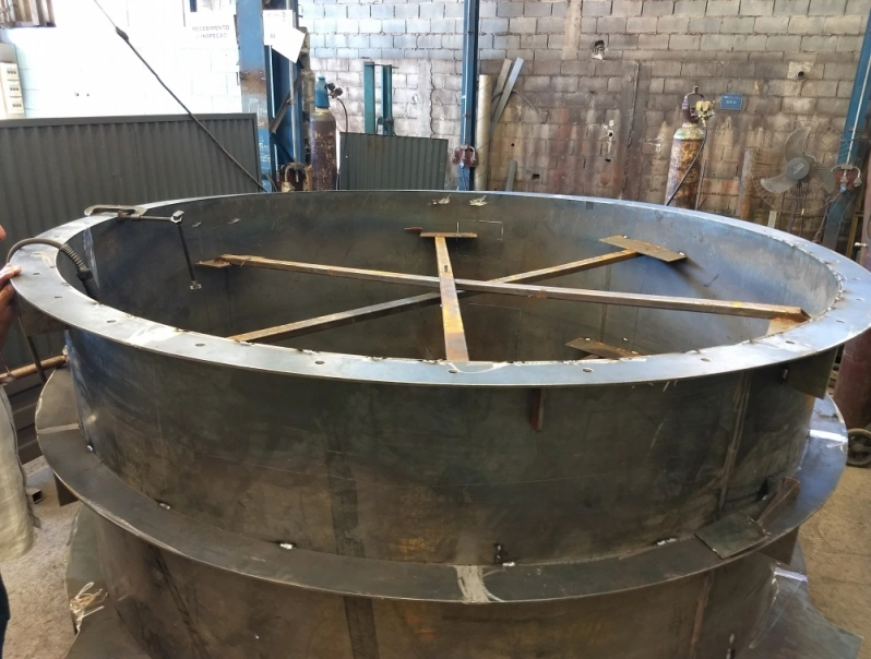 caldeiraria para fabricar máquinas