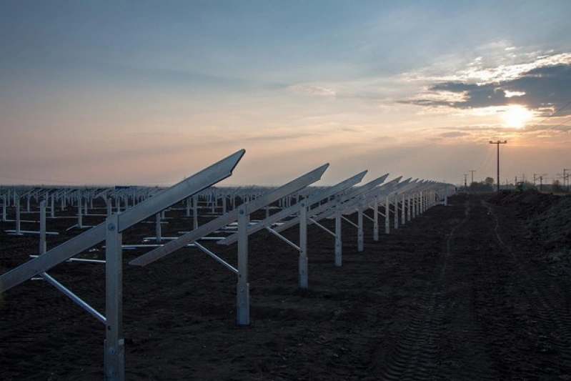 estrutura metálica solar