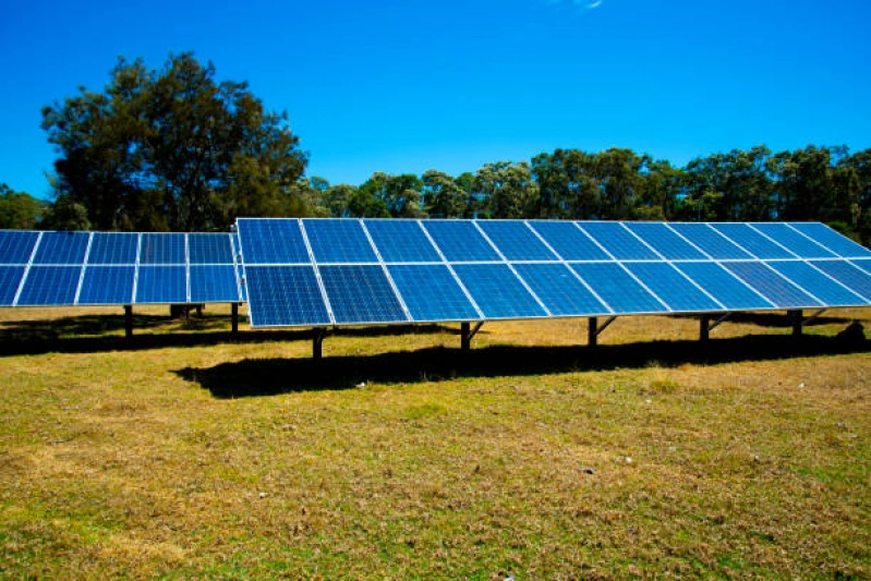 fixadores metálicos painéis solares