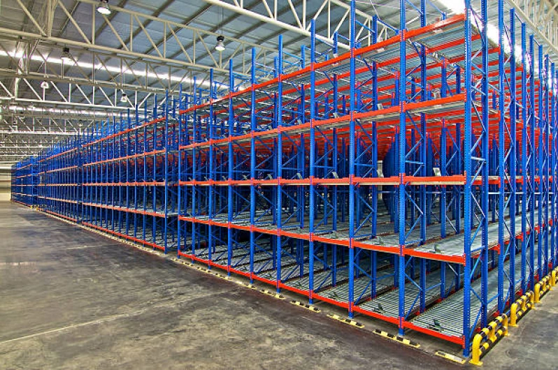 rack metálico para logística